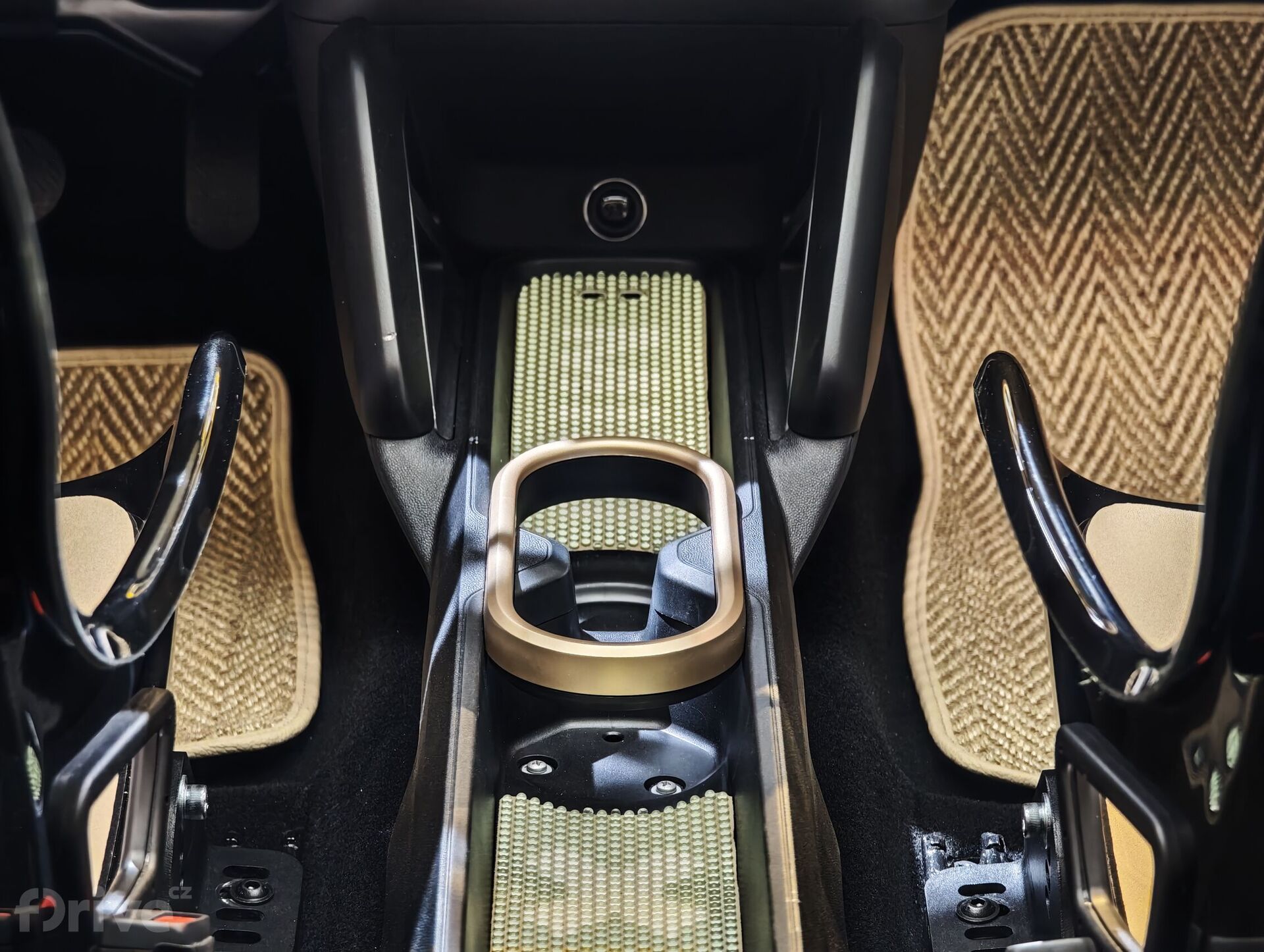 Mini Deus Ex Machina