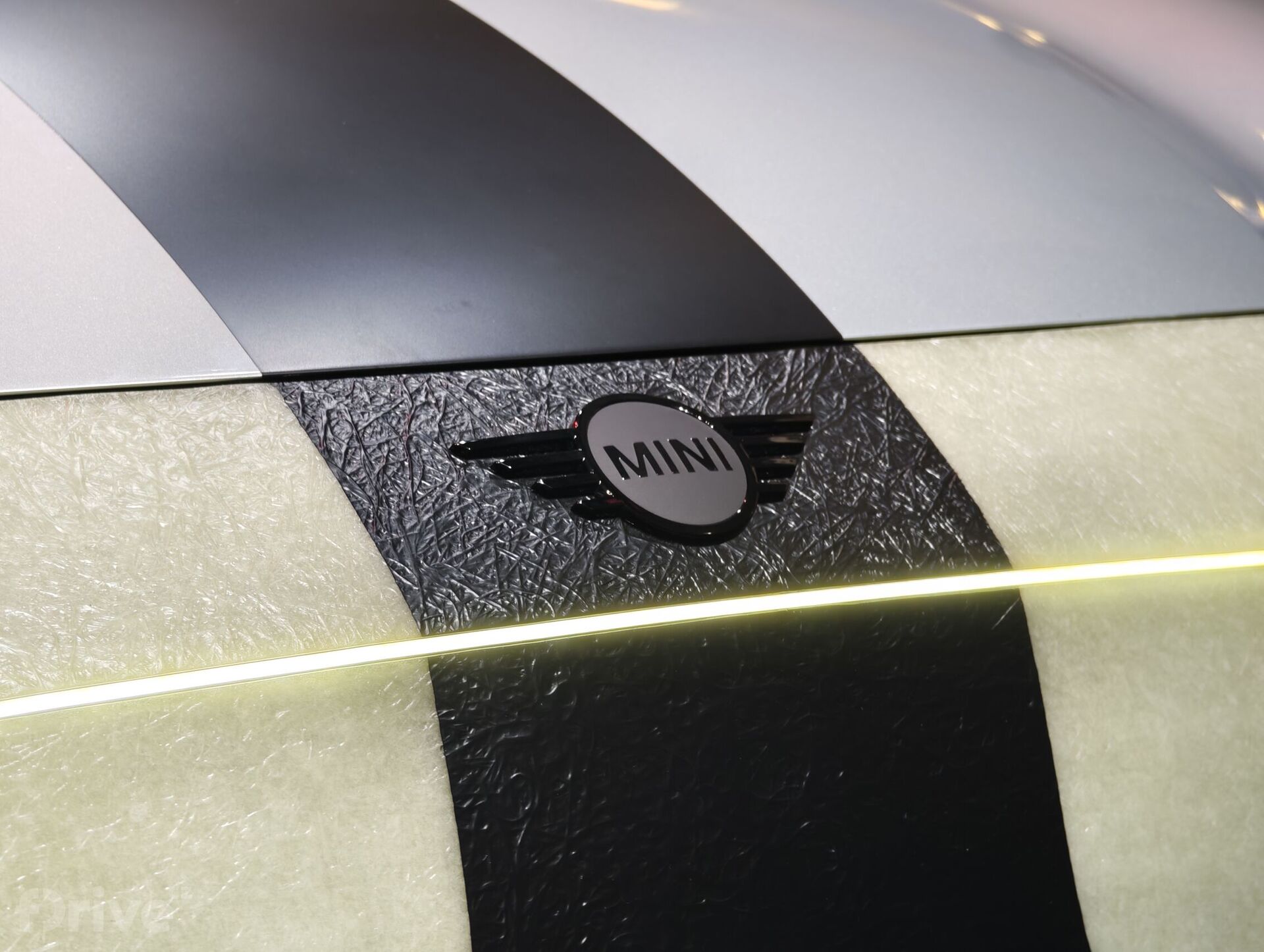 Mini Deus Ex Machina