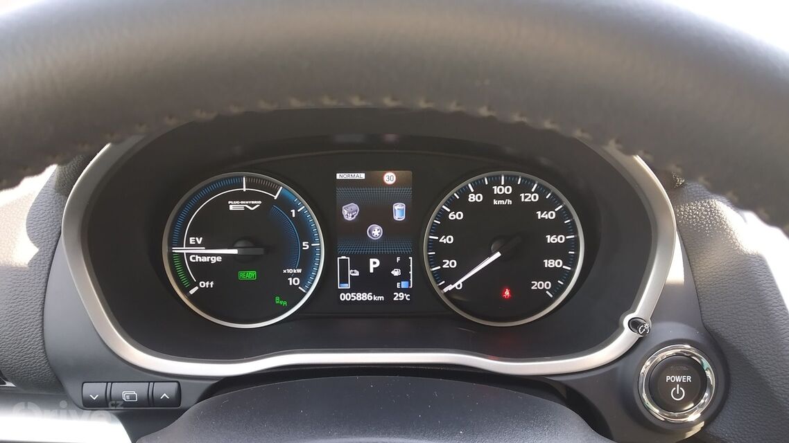 Mitsubishi Eclipse Cross PHEV (2021)