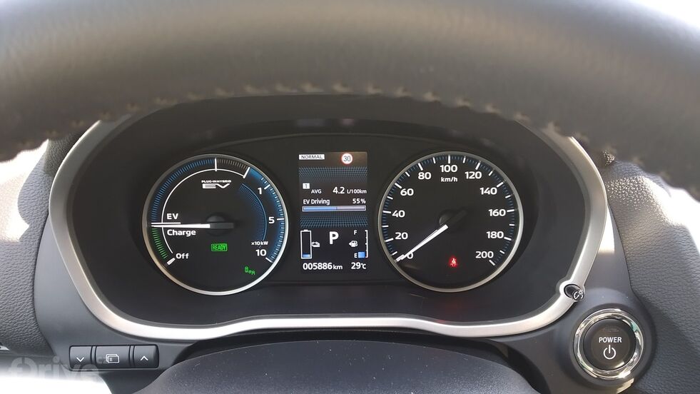 Mitsubishi Eclipse Cross PHEV (2021)