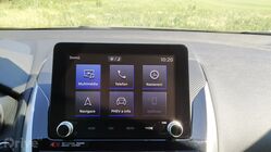 Mitsubishi Eclipse Cross PHEV (2021)