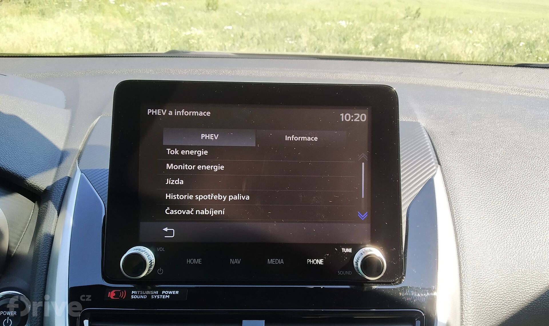 Mitsubishi Eclipse Cross PHEV (2021)