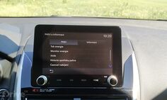 Mitsubishi Eclipse Cross PHEV (2021)