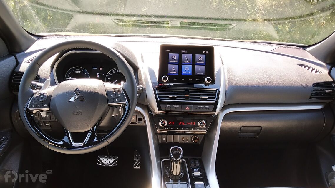 Mitsubishi Eclipse Cross PHEV (2021)