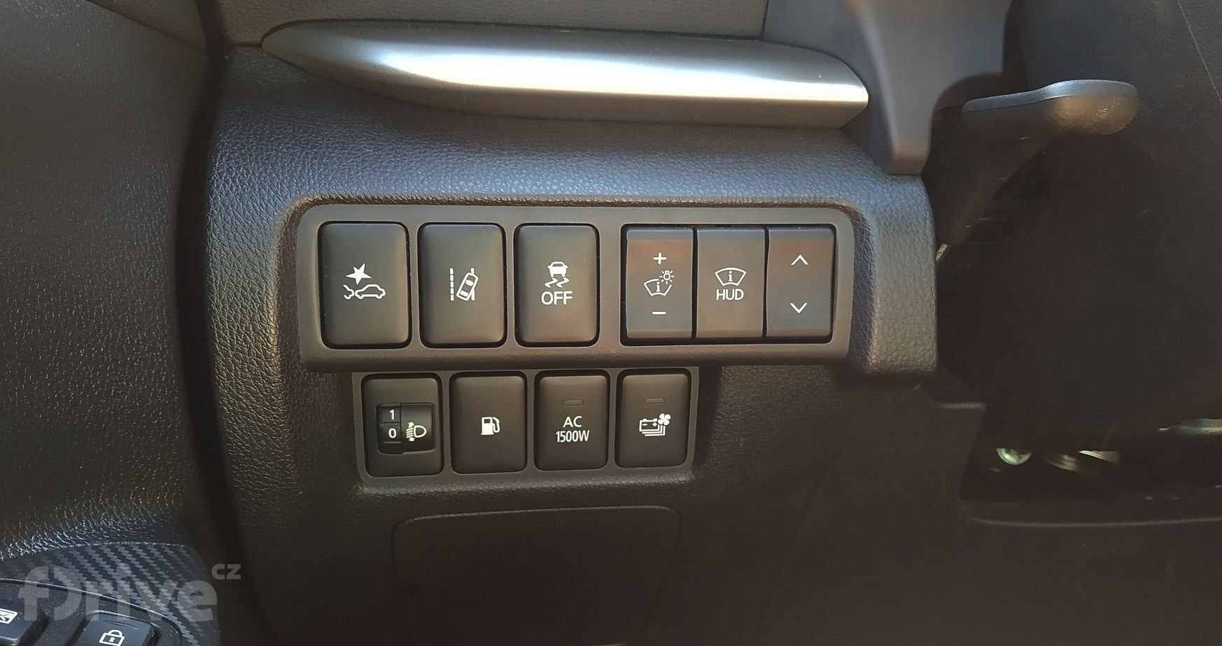 Mitsubishi Eclipse Cross PHEV (2021)