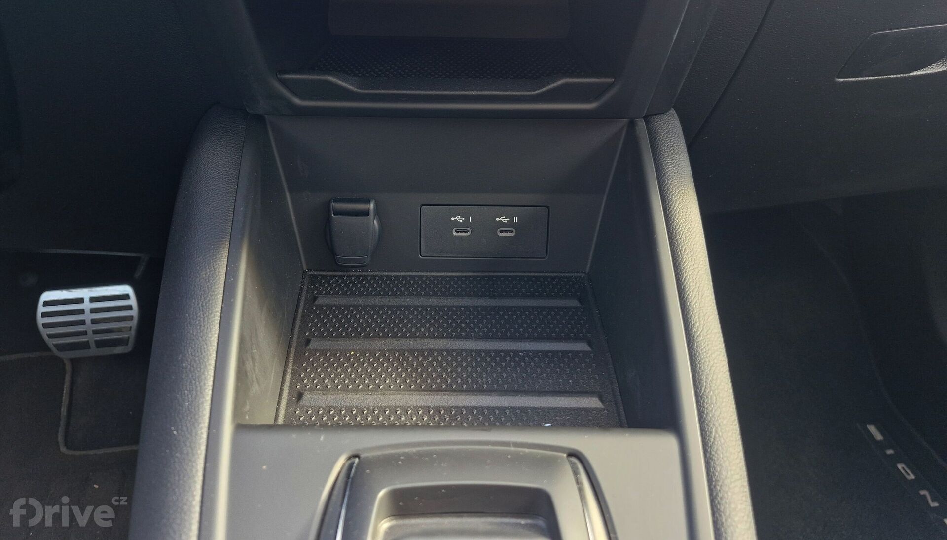 Mitsubishi Grandis 1.8 Hybrid Instyle