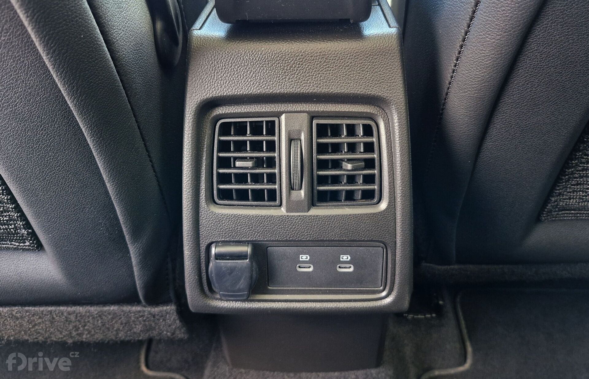 Mitsubishi Grandis 1.8 Hybrid Instyle