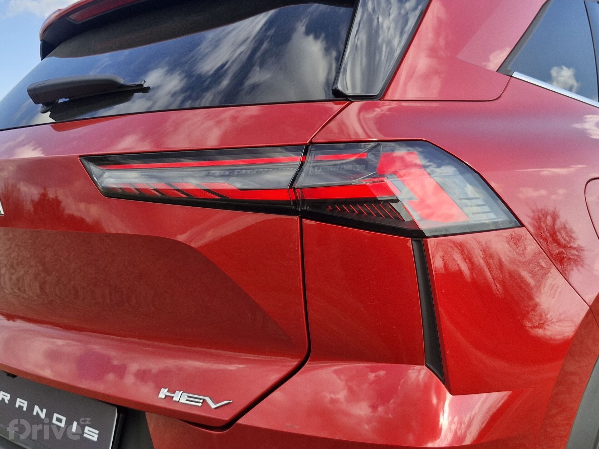 Mitsubishi Grandis 1.8 Hybrid Instyle