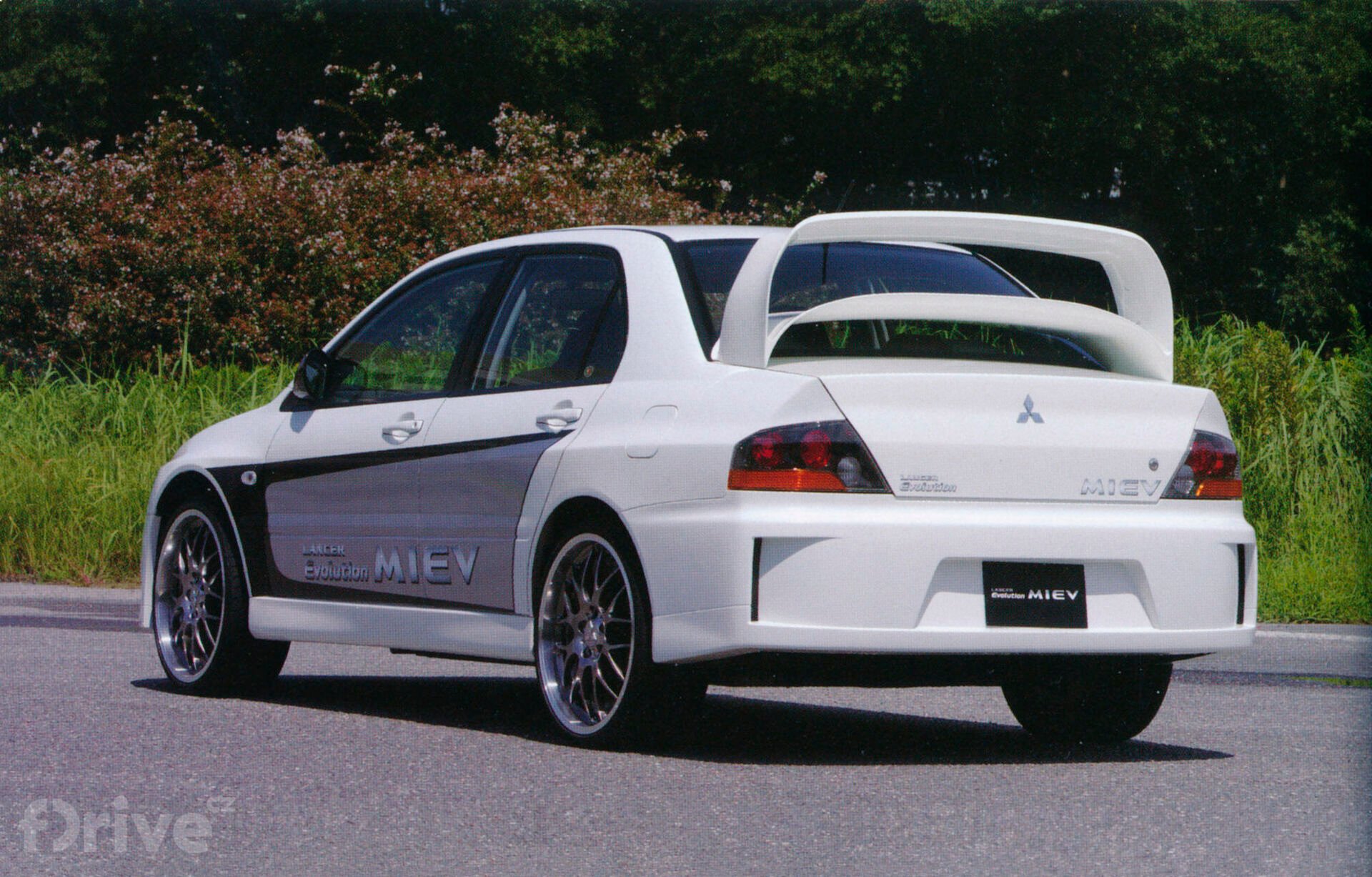 Mitsubishi Lancer Evolution MIEV