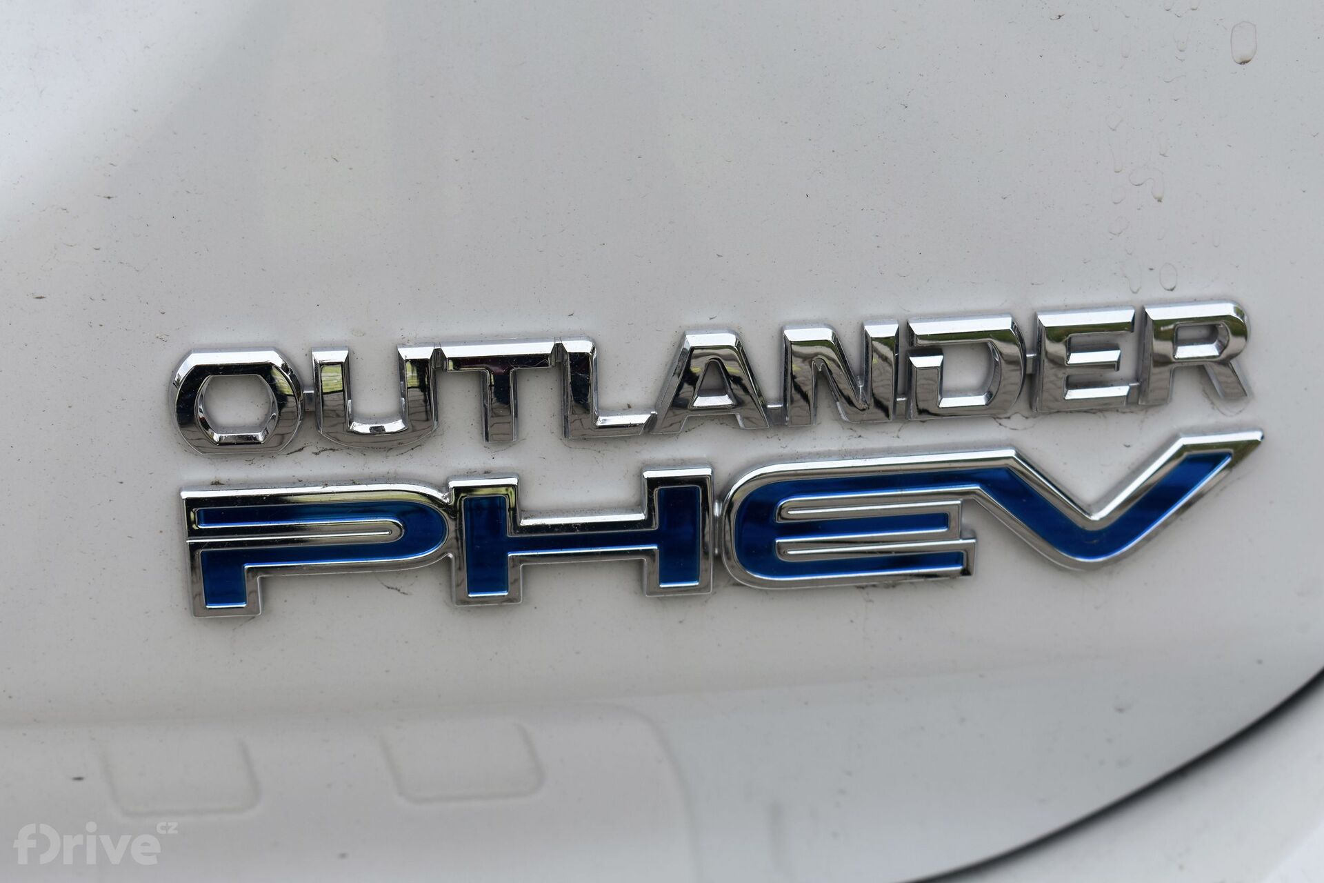 Mitsubishi Outlander (2018)