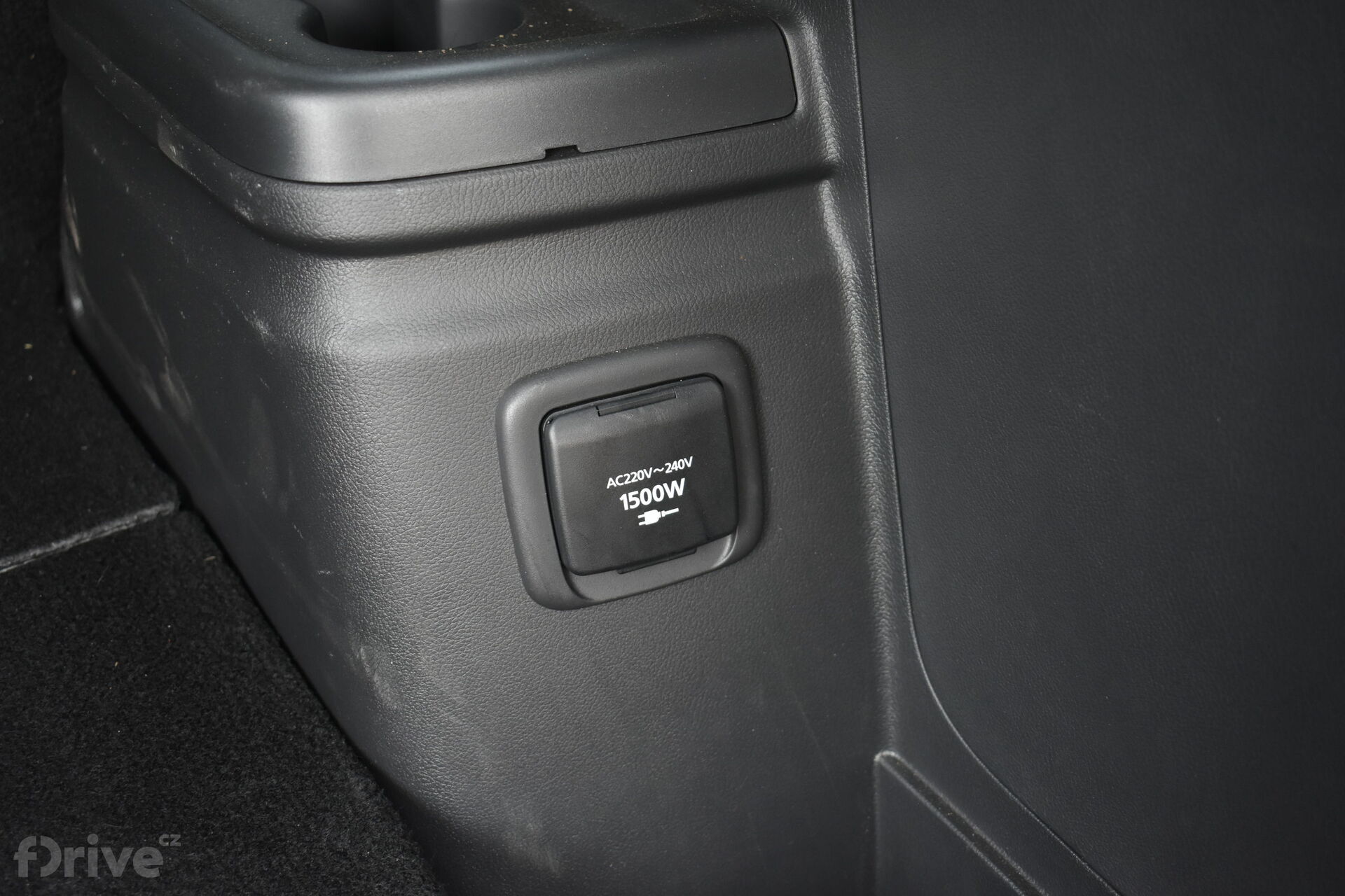 Mitsubishi Outlander (2018)