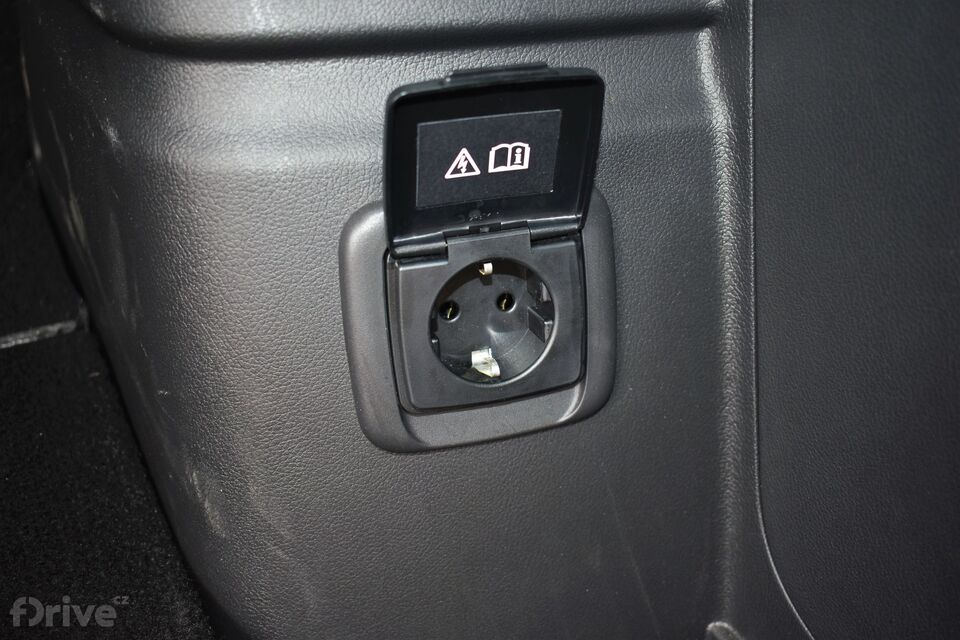 Mitsubishi Outlander (2018)