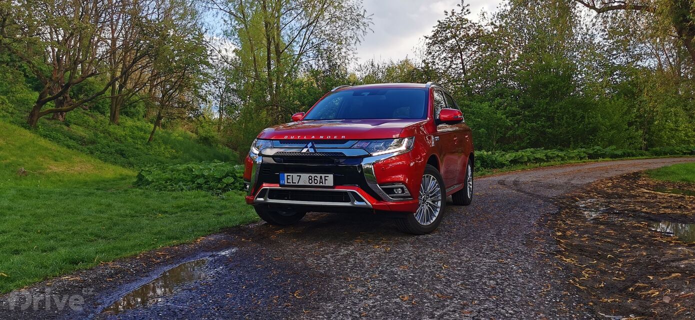 Mitsubishi Outlander (2018)