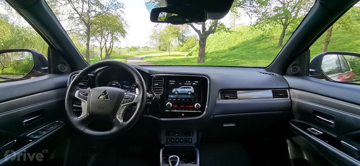 Mitsubishi Outlander (2018)