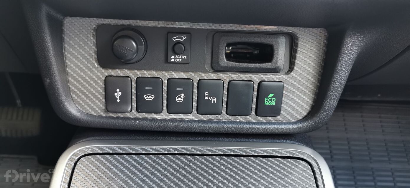 Mitsubishi Outlander (2018)