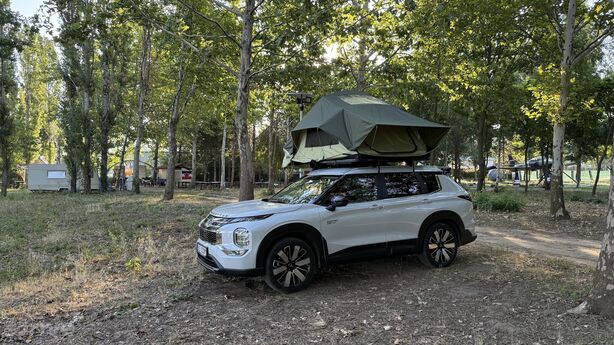 Mitsubishi Outlander (2024)