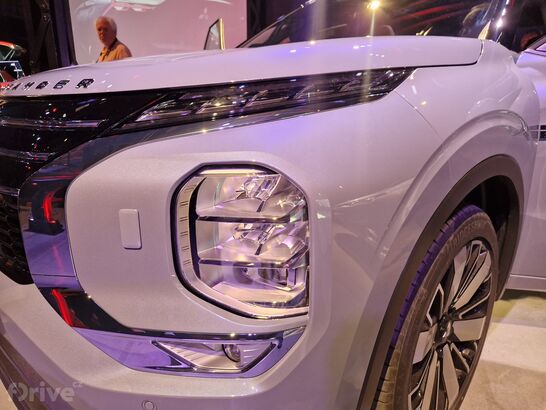 Mitsubishi Outlander (2024)