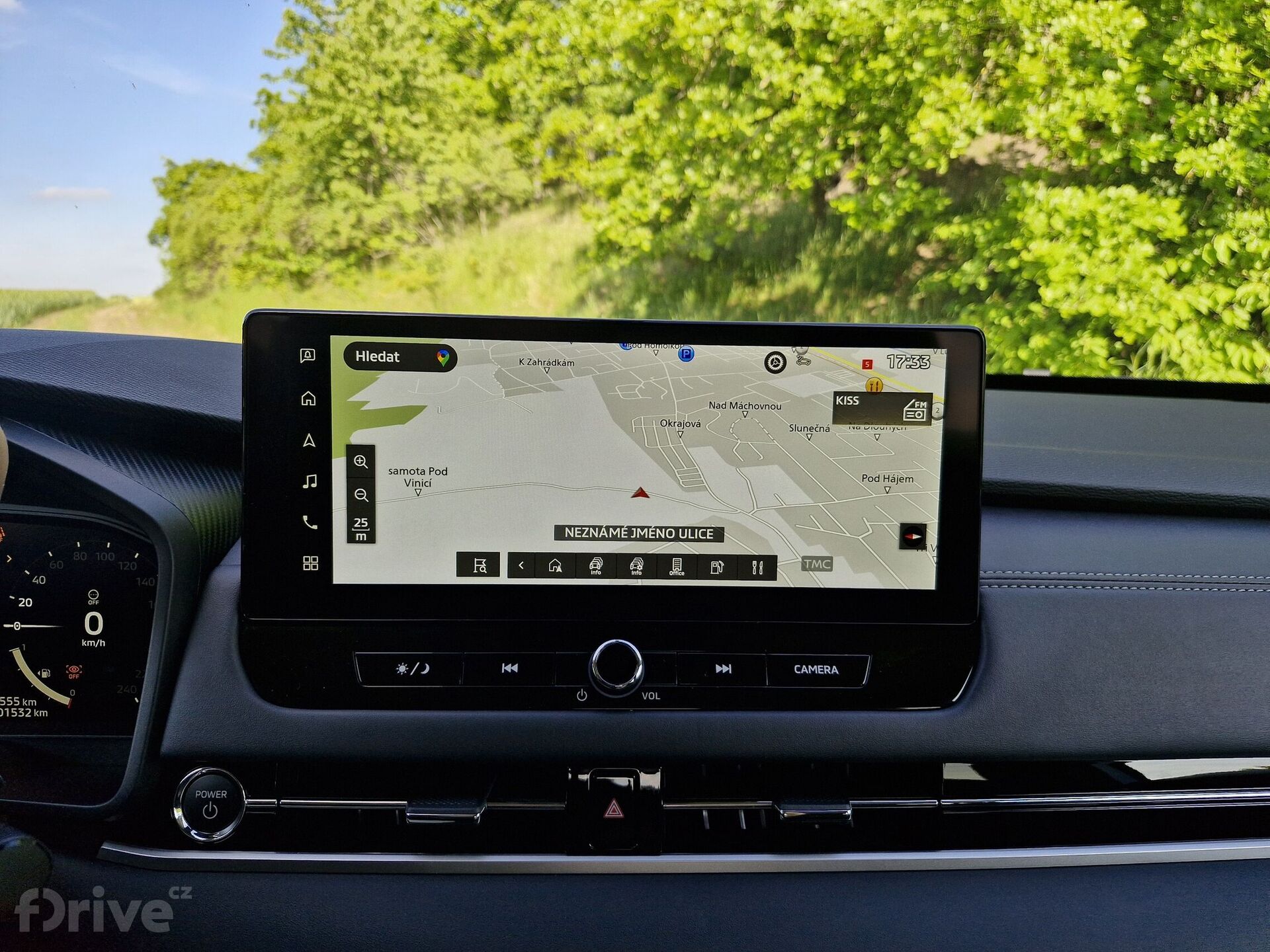 Mitsubishi Outlander (2024)