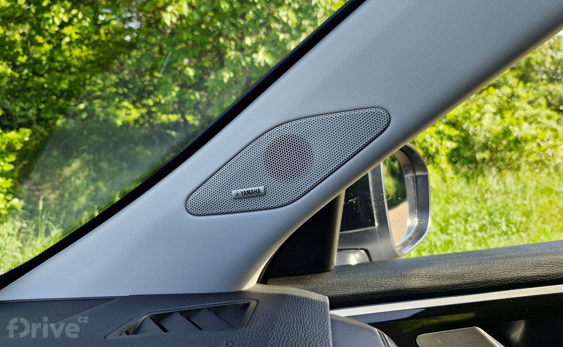 Mitsubishi Outlander (2024)