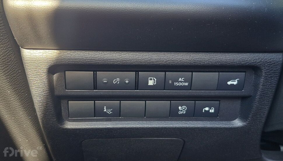 Mitsubishi Outlander (2024)