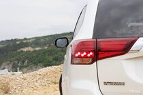 Mitsubishi Outlander PHEV (2013)