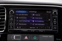 Mitsubishi Outlander PHEV (2013)