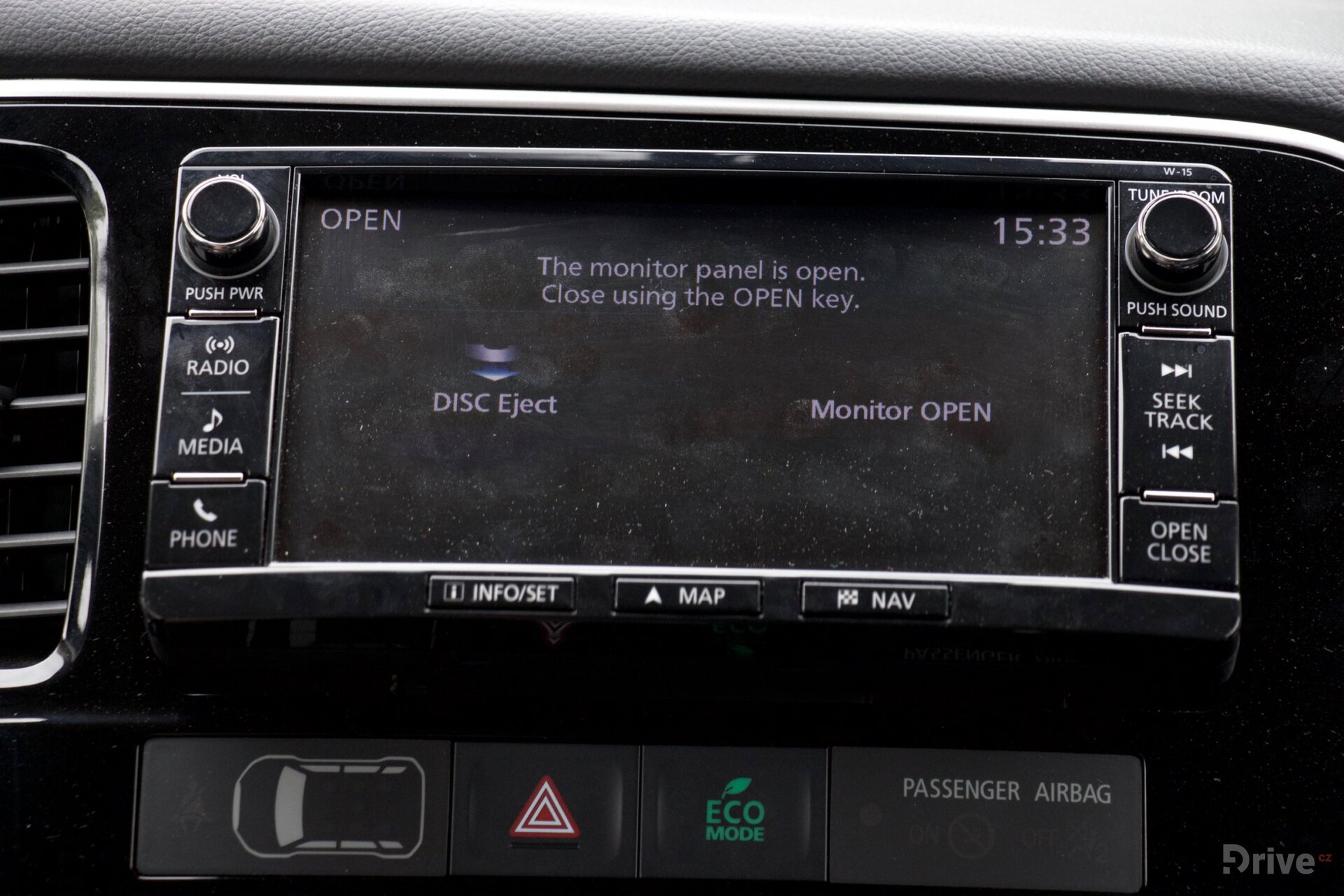 Mitsubishi Outlander PHEV (2013)