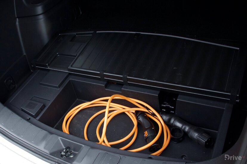 Mitsubishi Outlander PHEV (2013)