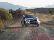 Mitsubishi Outlander PHEV 2024