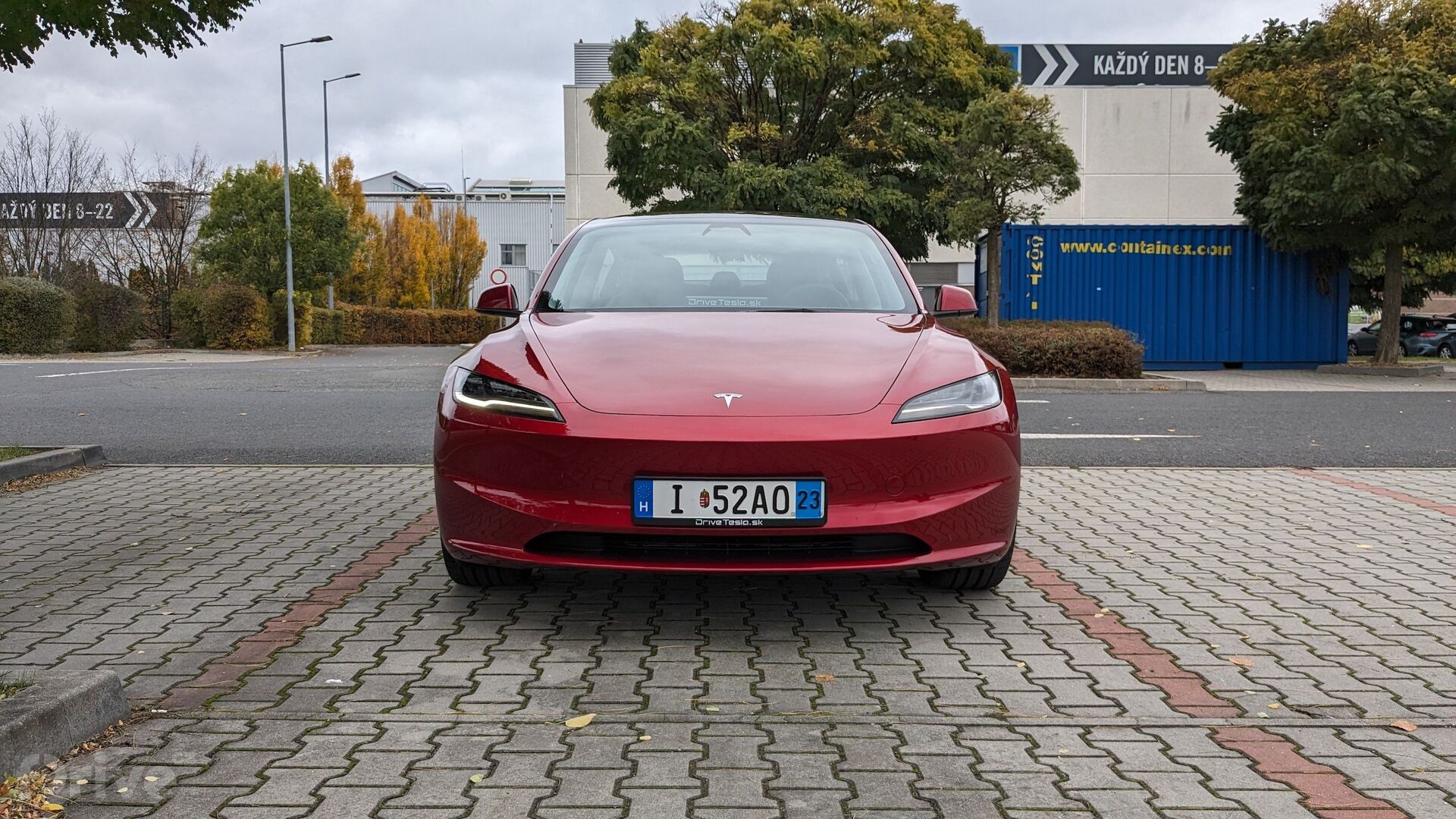 Modernizovaná Tesla Model 3