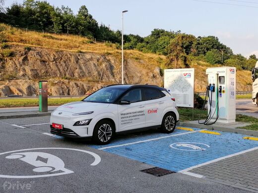 MOL, dálnice D1, 144.km. směr Brno, odpočívka Velké Meziříčí