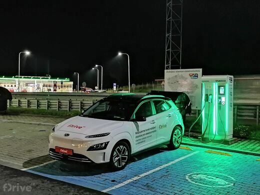 MOL, dálnice D1 96. km, směr Praha, odpočívka Mikulášov