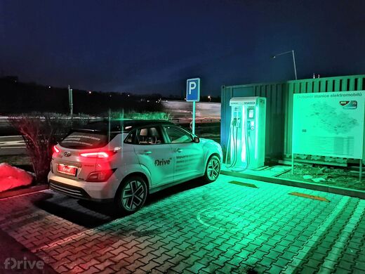 MOL, dálnice D5, 22. km směr Praha, odpočívka Počaply - Králův Dvůr