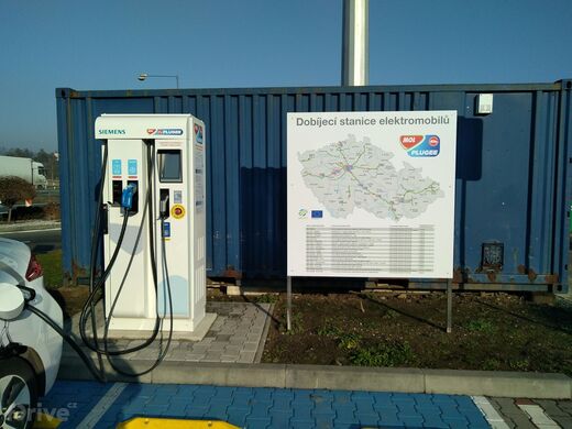 MOL, Králův Dvůr, dálnice D5, 22. km směr Praha
