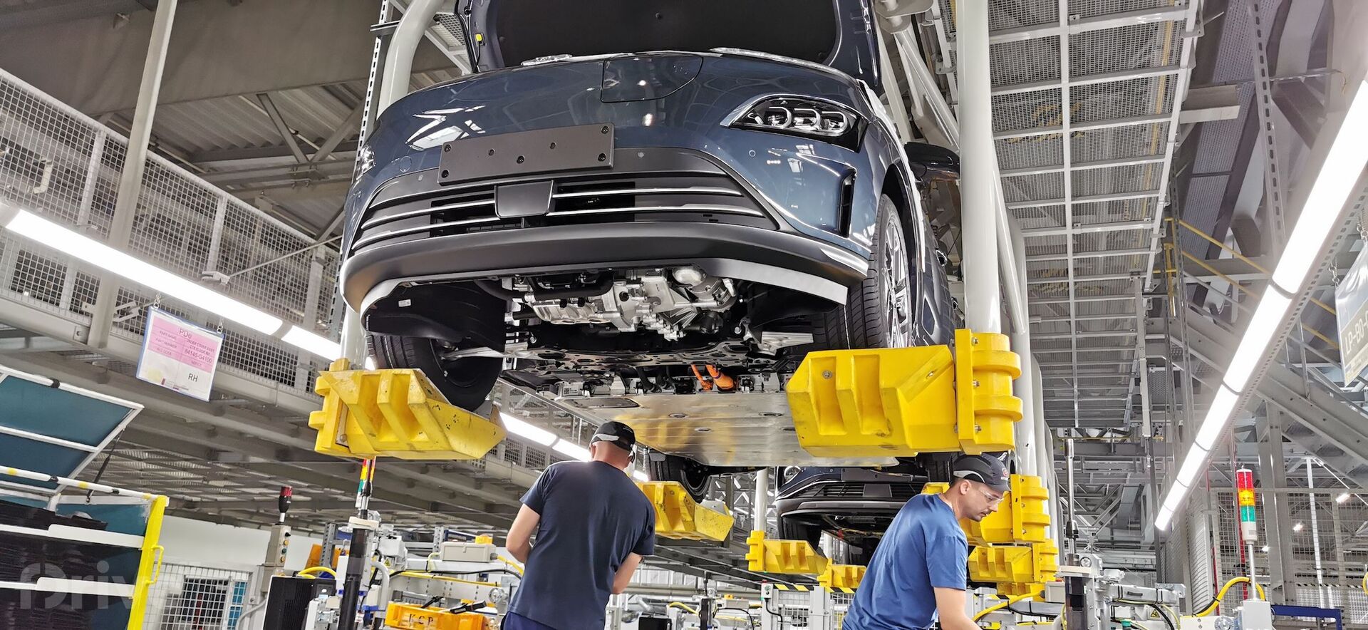 Montáž baterie v továrně Hyundai v Nošovicích