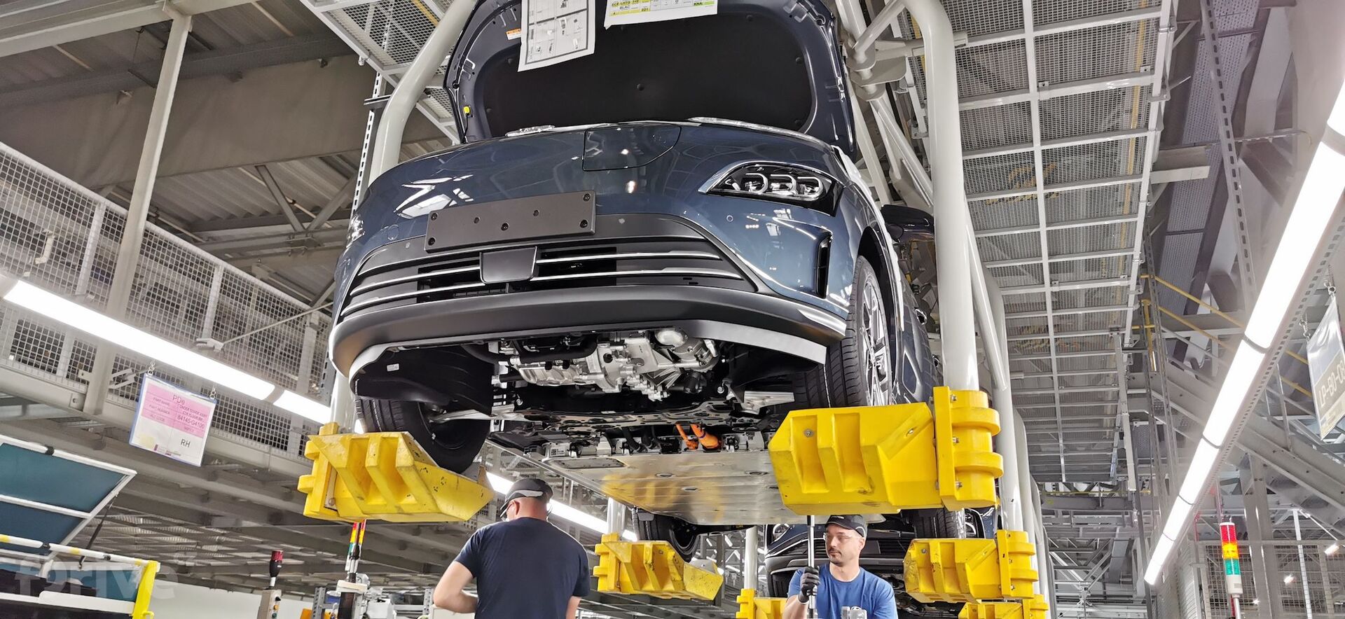 Montáž baterie v továrně Hyundai v Nošovicích