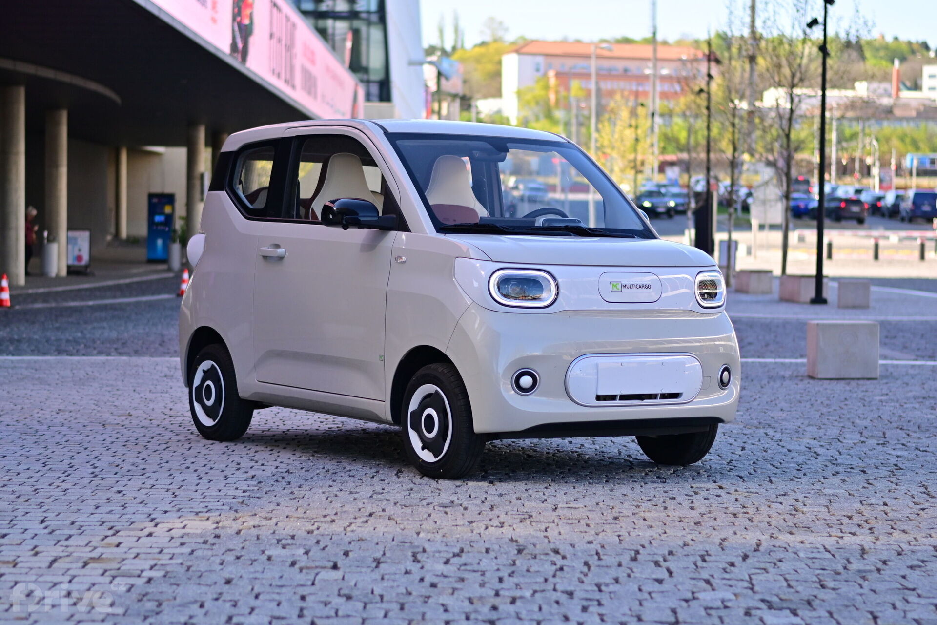 MulticarGo eCITY