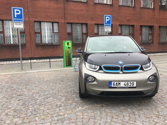 Nabíjecí stanice ČEZ