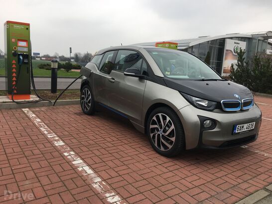 Nabíjecí stanice ČEZ