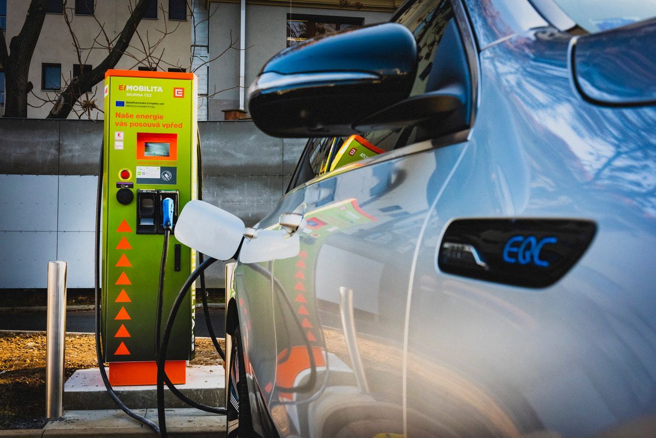 Nabíjecí stanice ČEZ