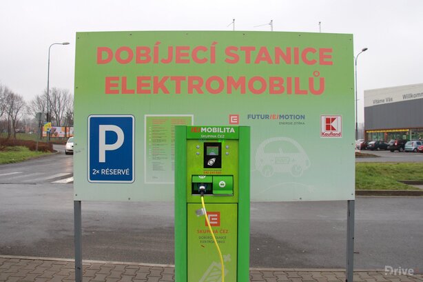 Nabijeci stanice CEZ