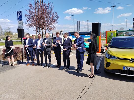 Nabíjecí stanice ČEZ Mladá Boleslav OC OIympia