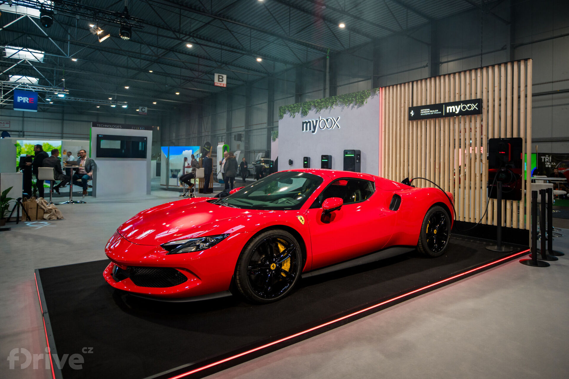 Nabíjecí stanice MyBox pro Ferrari