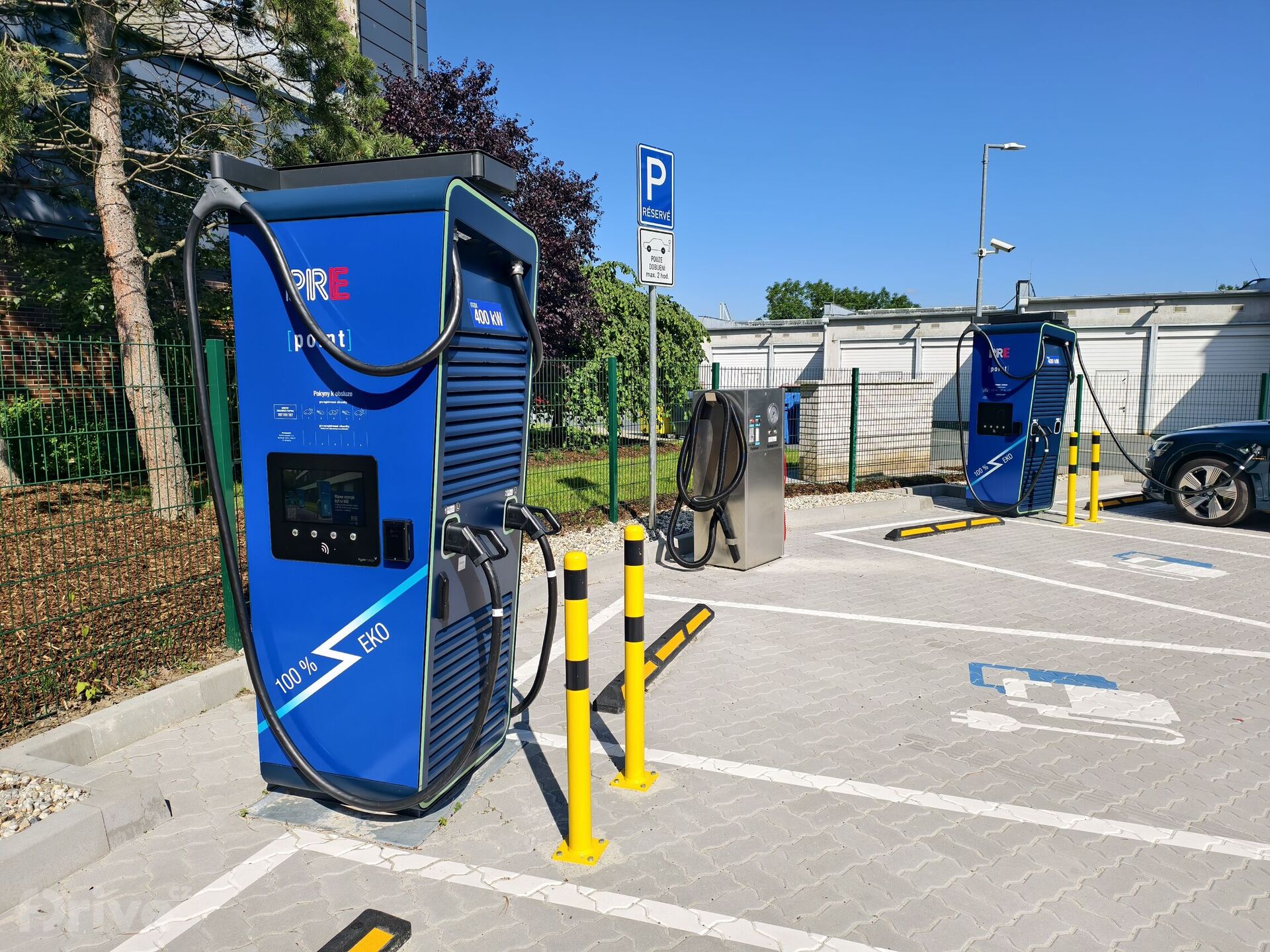 Nabíjecí stanice PRE s výkonem 400 kW