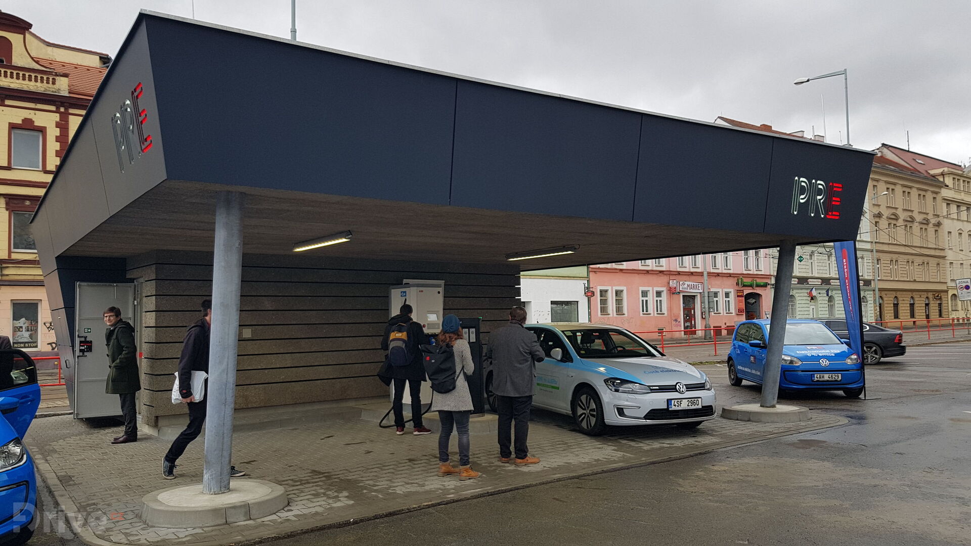 Nabíjecí stanice PRE v pražských Holešovicích