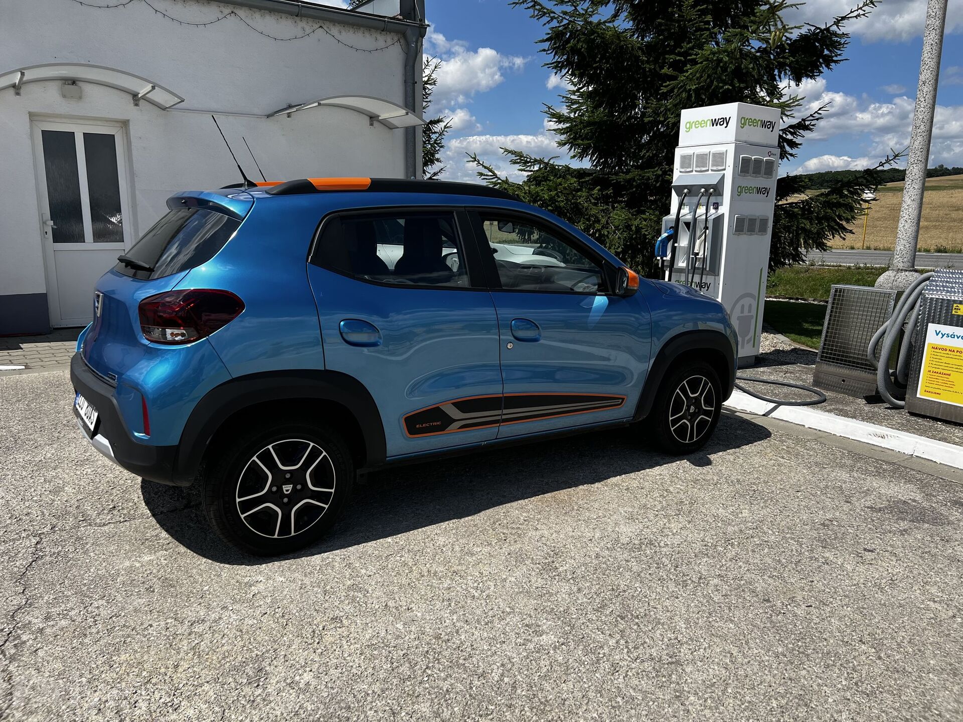 Nabíjení Dacia Spring