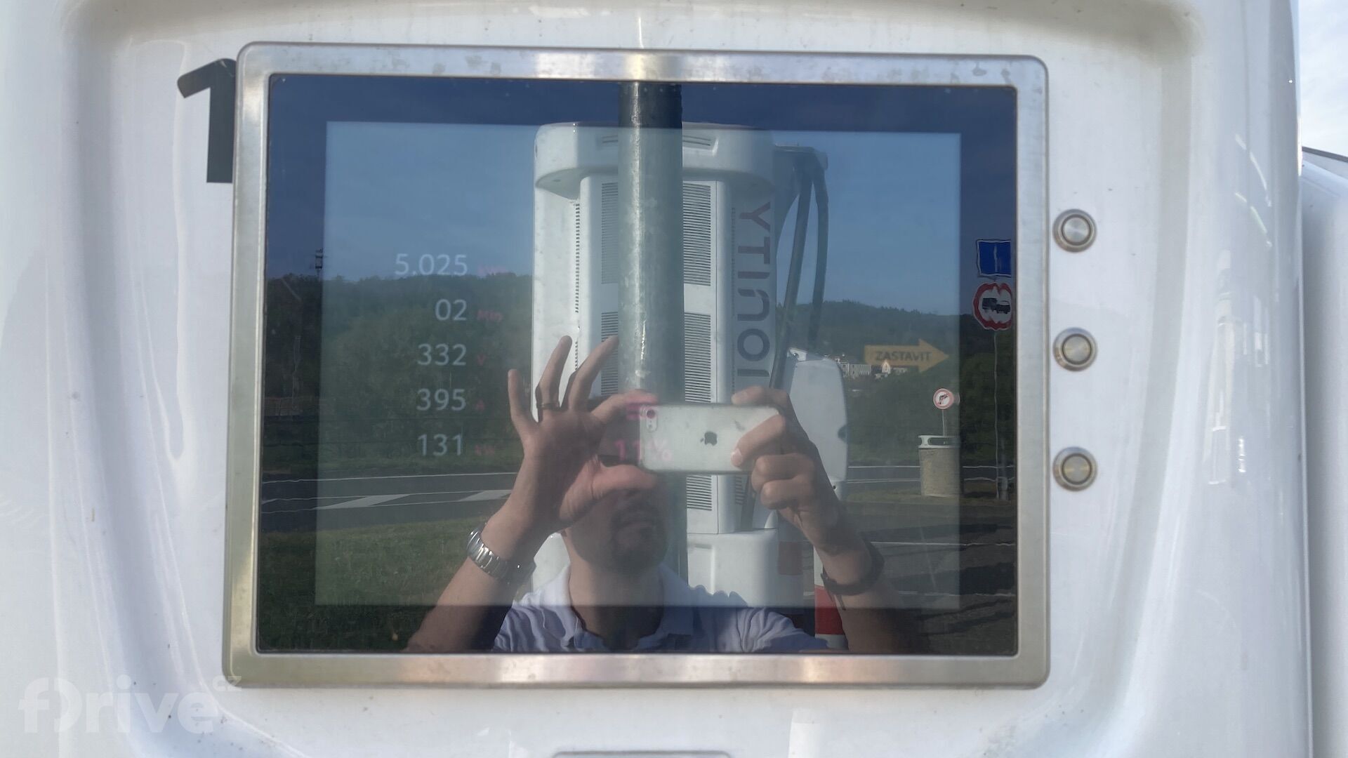 Nabíjení Opelu Movano-e 110 kWh