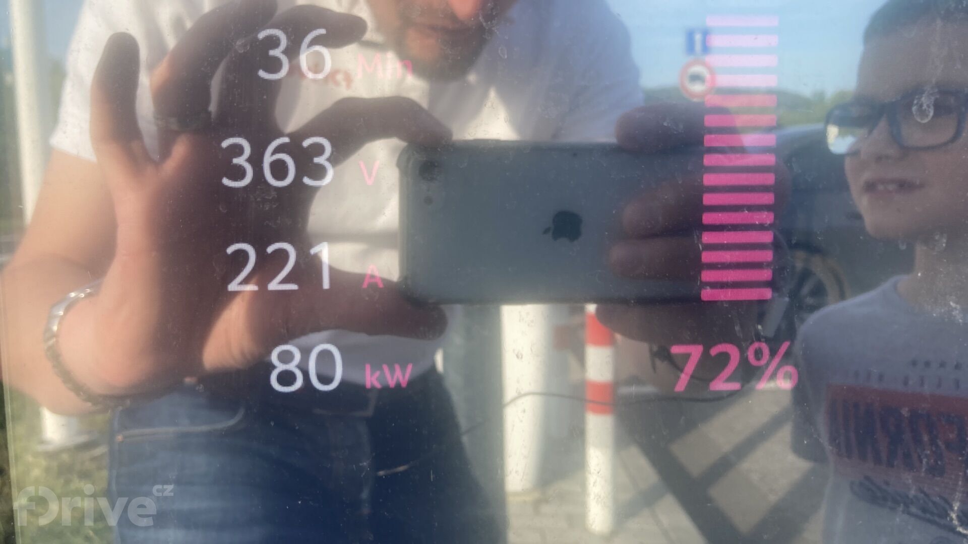 Nabíjení Opelu Movano-e 110 kWh