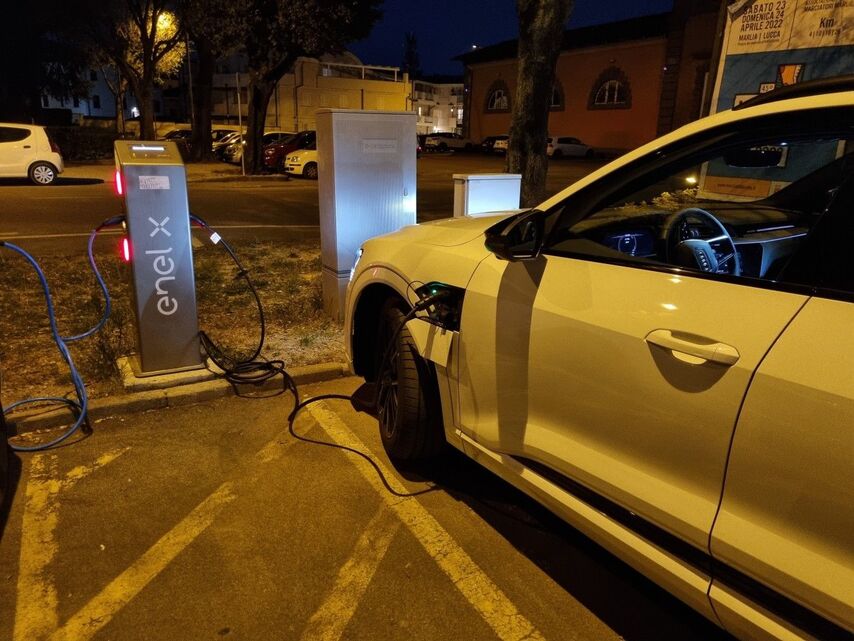 Nabíjení v zahraničí