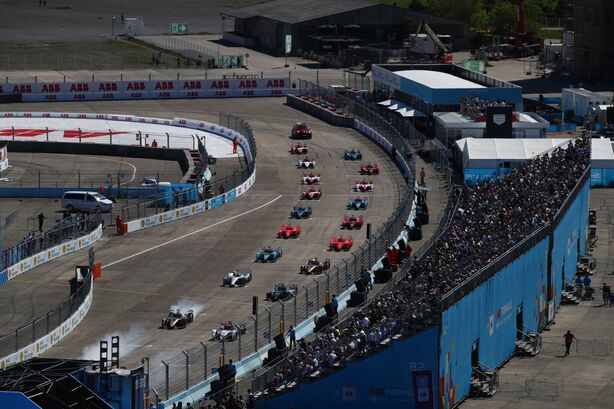 Nedělní Berlín ePrix 2022
